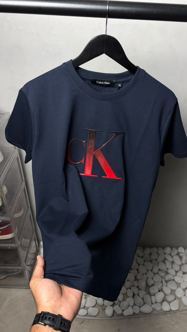 Premium branded Calvin Klein t-shirts - Image 2