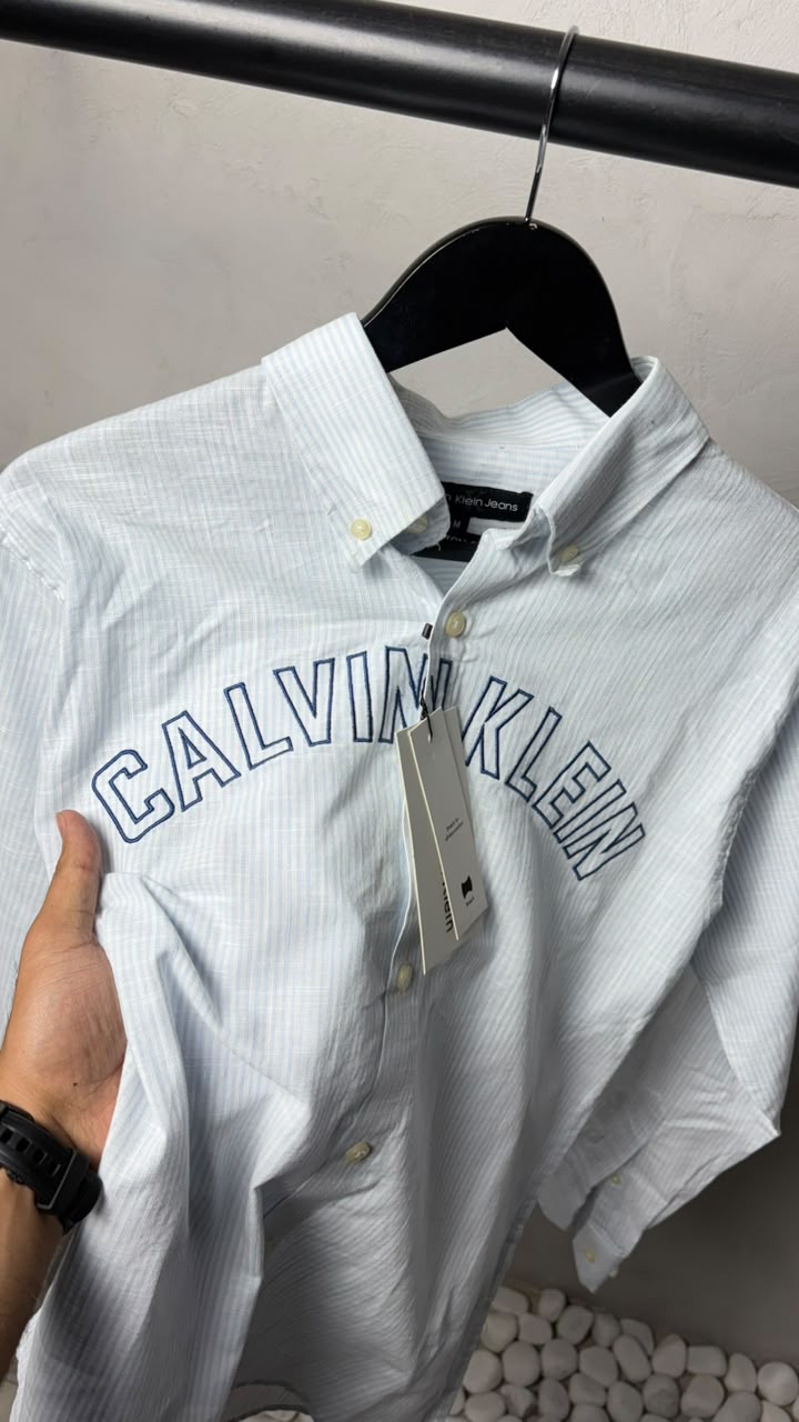 Premium branded Calvin Klein Linen Shirts For Men In India - Image 3