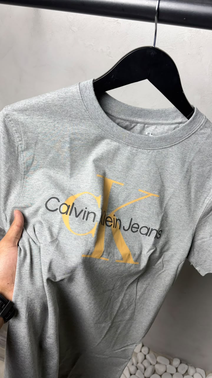 Calvin Klein Premium Round Neck T-Shirt In India - Image 4